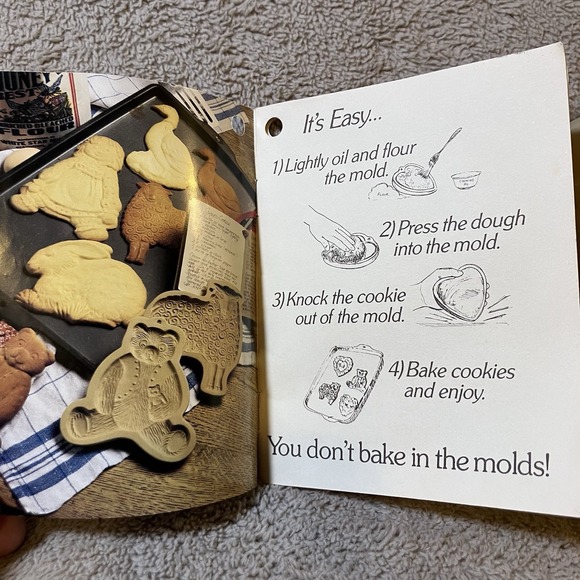 VINTAGE BROWN BAG COOKIE ART 1984 ROCKING HORSE CHRISTMAS COOKIE MOLD 6.5" Tall - Picture 3 of 6